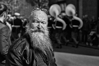 Jozef Aerts After the parade    © Reflet Mondial de la Photographie 2017  Les photos sur ce CD ne sont pas libres de droits / The photos on this CD are not royalty free / De foto's op deze cd zijn niet royalty-vrije